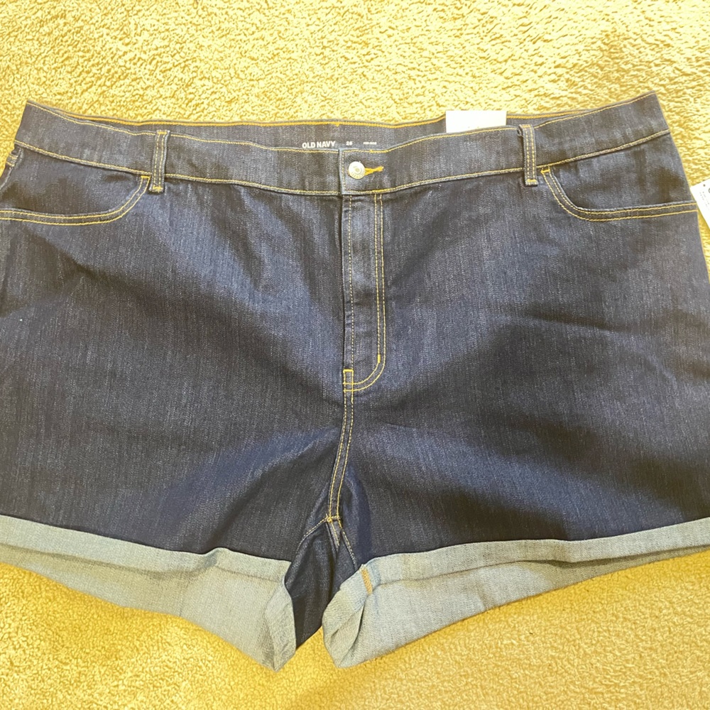 Old navy Jean Shorts 26 NWT
